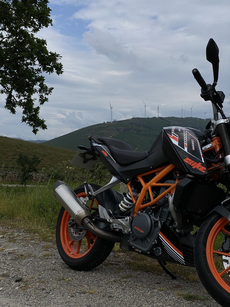 KTM Duke 390 (Akrapovic)