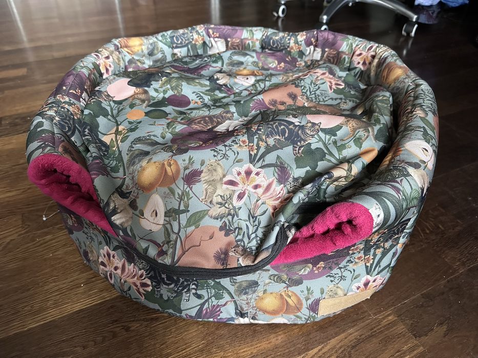 Domek, budka, legowisko dla psa/kota - 2 w 1