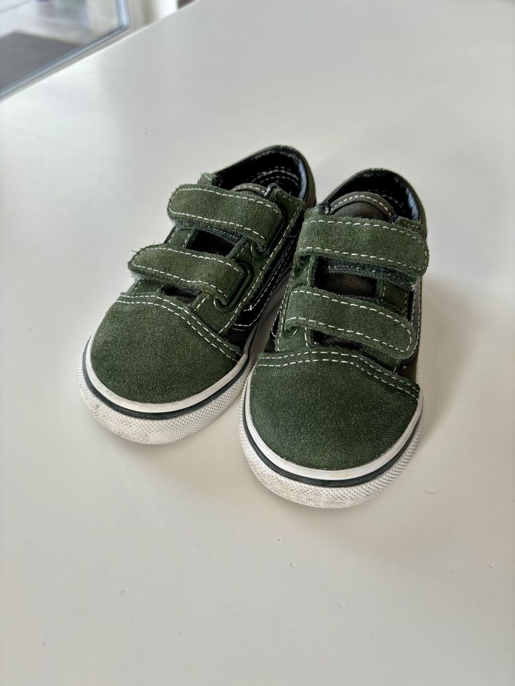 Buty dziecięce Vans rozmiar 21