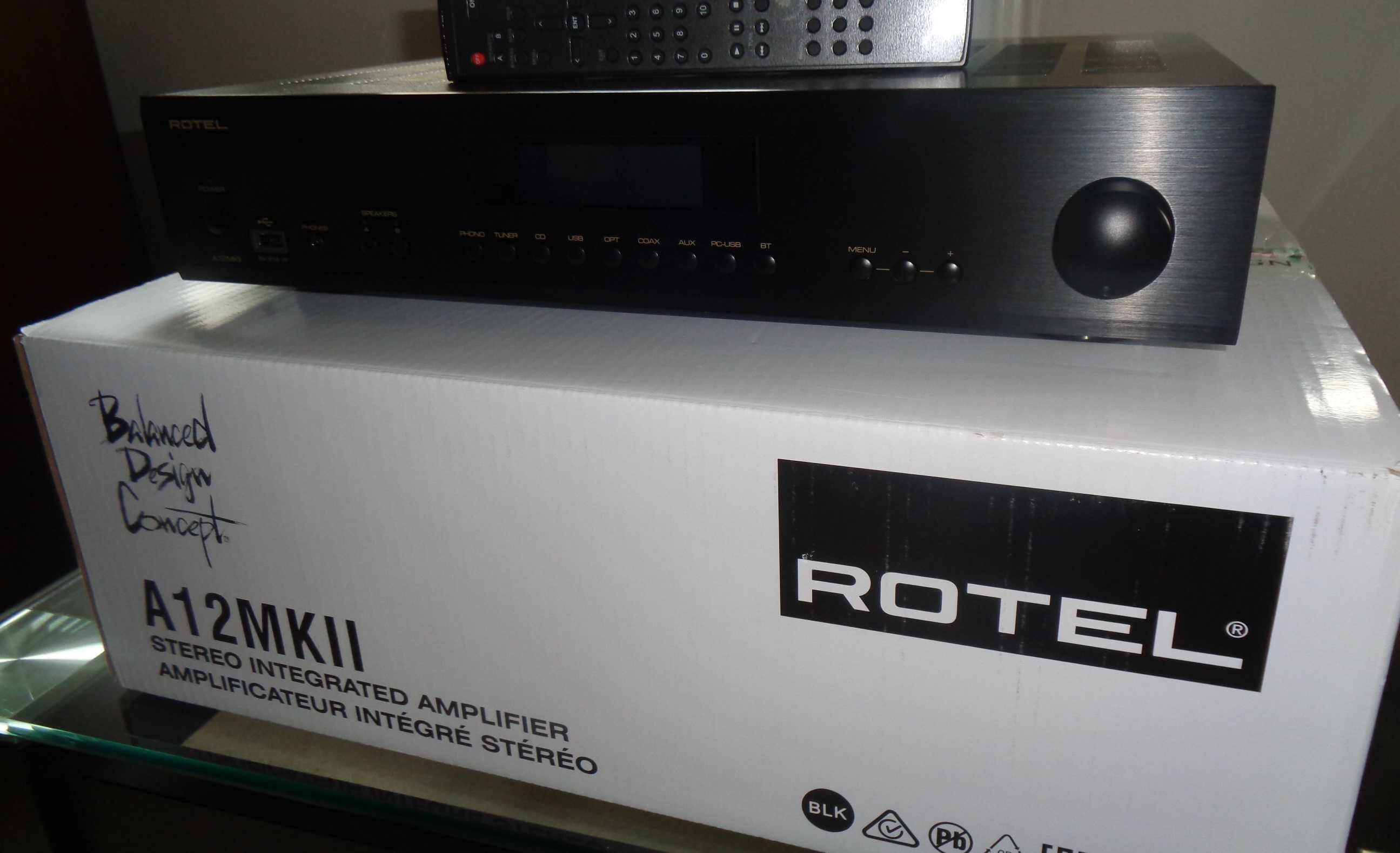 Wzmacniacz Rotel A12 MK2