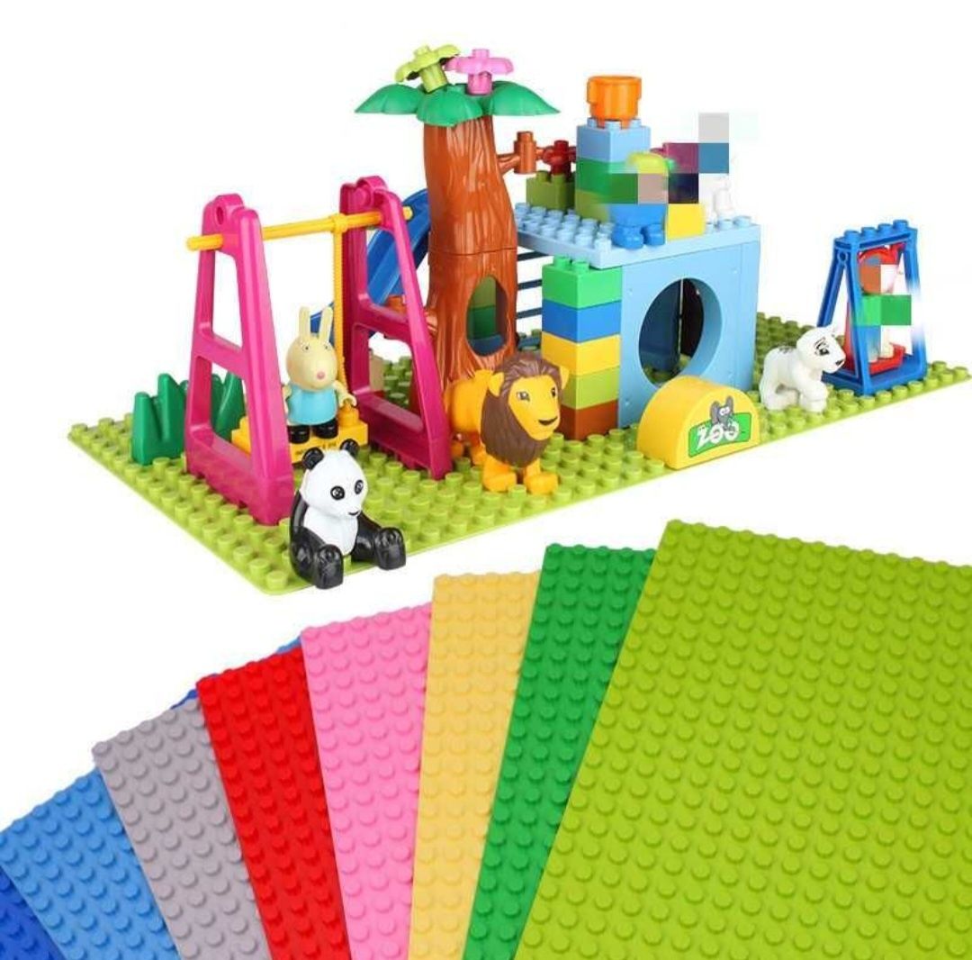 Жовта. Пластини для Лего  DUPLO, розмір 51х25 см.

Працюємо н