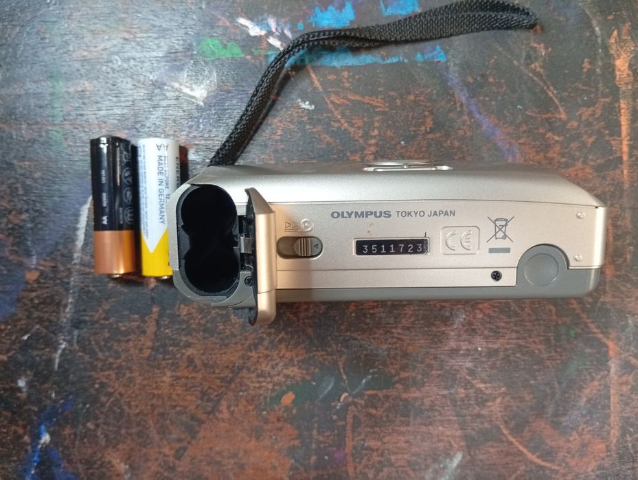 Excelente point & shoot OLYMPUS GO 100