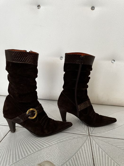 Botas LOFT cano médio castanhas