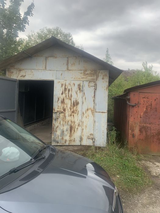 Здам або продам Гараж .
