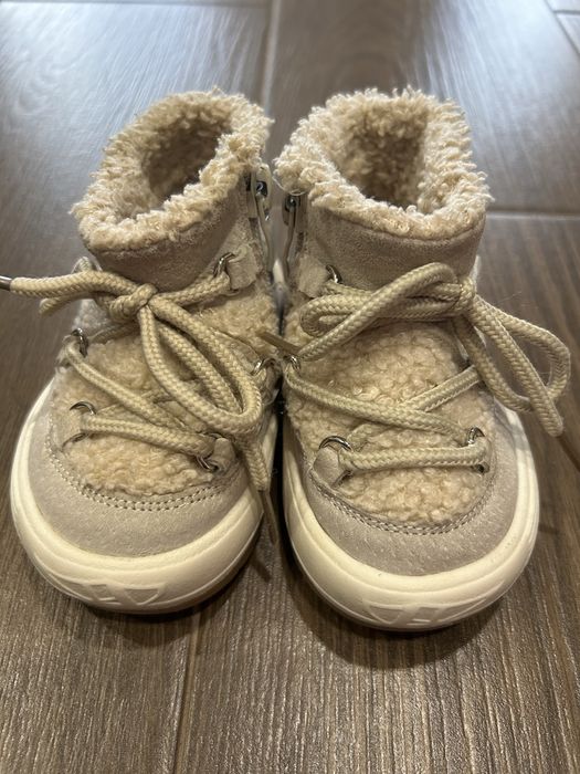 Дитячі осінні черевички на дівчинку