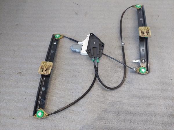 Elevador vidros frente esquerdo AUDI A1 Sportback (8XA, 8XF)