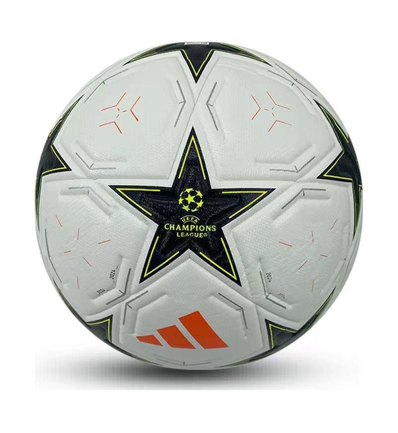 Футбольний мʼяч Adidas Champions League