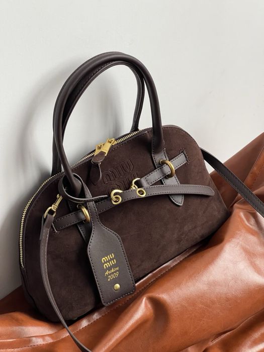 Сумка Miu Miu Aventure Nappa Suede