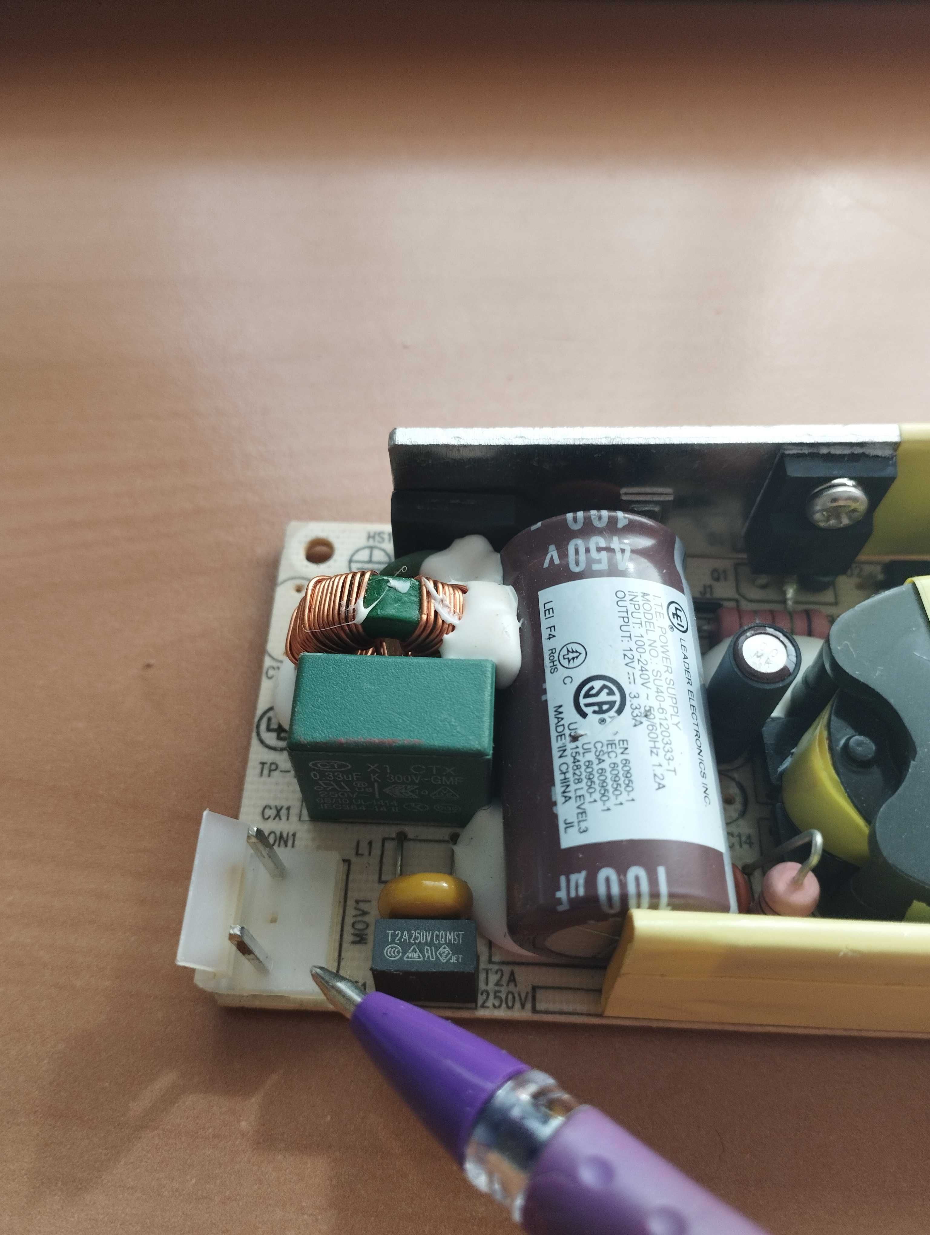 Блоки питания 12V LED ИБП