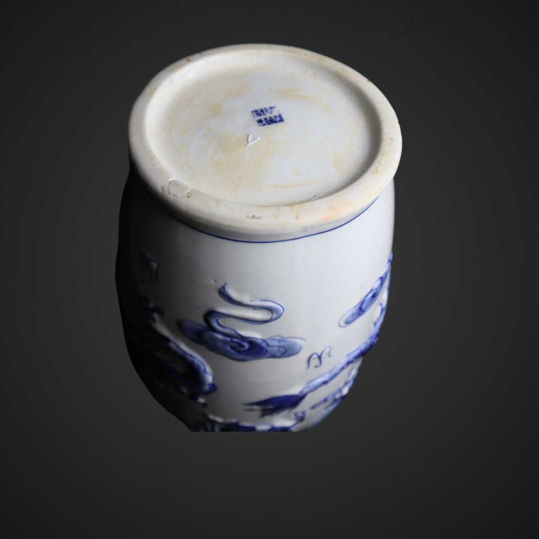Chińska porcelana w stylu Qianlong  Feng shui ze smokiem b41/051514