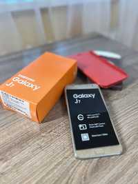 Samsung Galaxy J7 16GB Gold