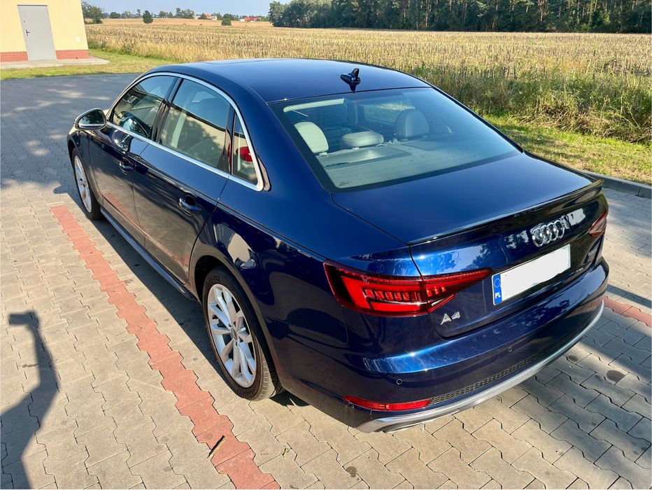 Audi A4 Audi A4 B9 2.0TFSI 252KM
Competition automat VC Bang