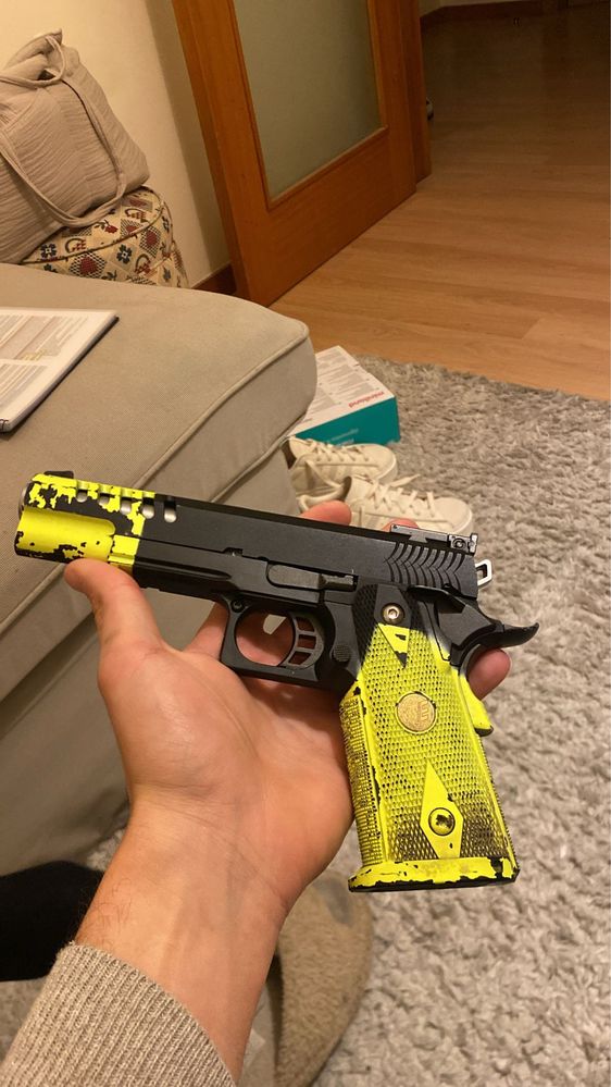 Vendo ou troco Hi capa 5.1 we airsoft