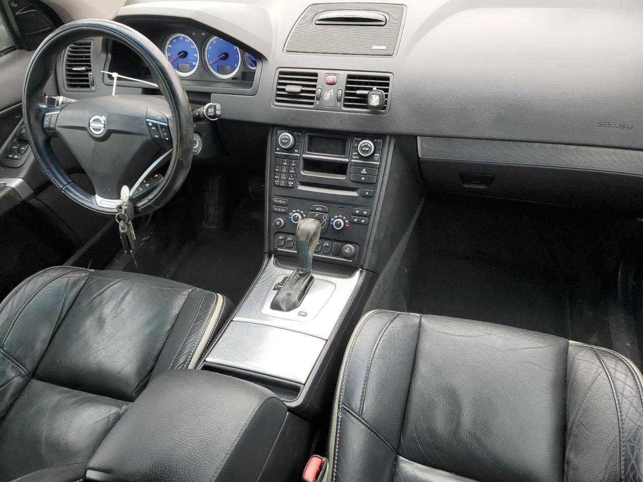 2011r. VOLVO XC90 3.2 4x4 V6 R Design mała szkoda NA MIEJSCU TV w sied
