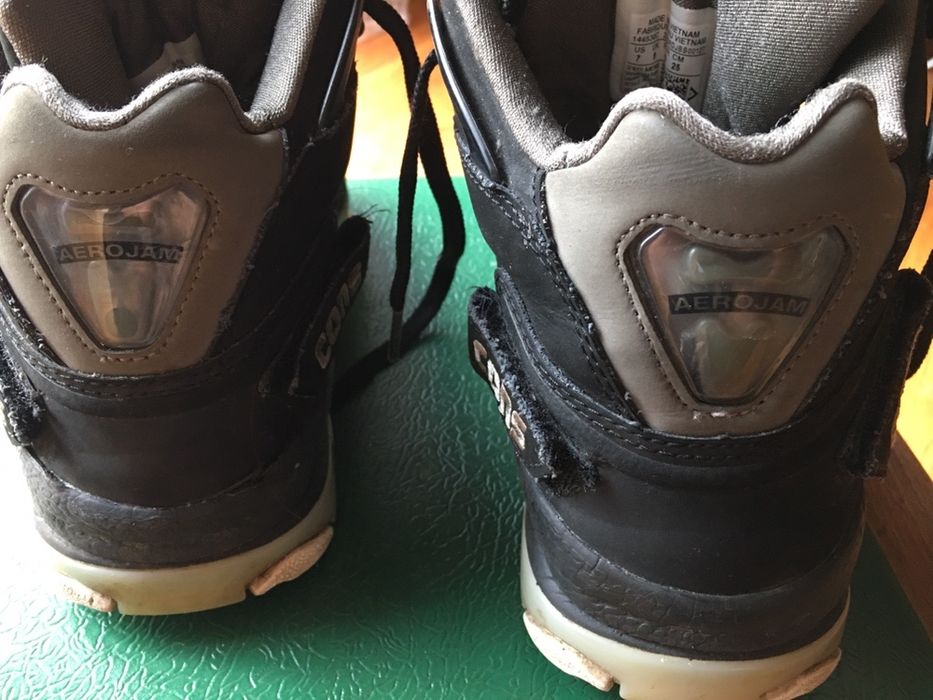 Sprzedam skórzane buty firmy Converse model AeroJam rozmiar 40