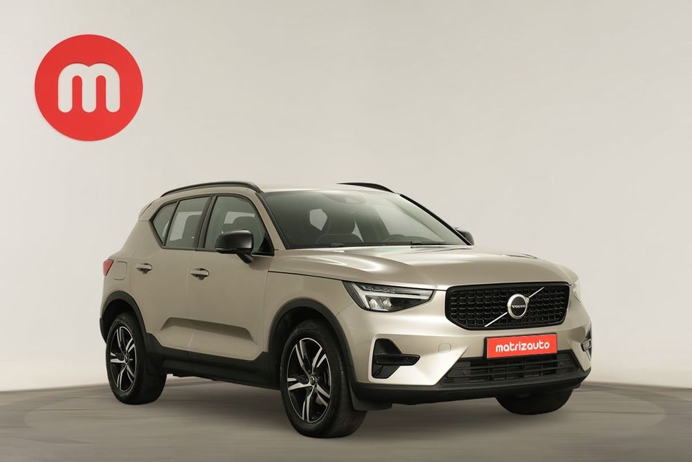 Volvo XC 40 1.5 T2 Plus Dark Auto