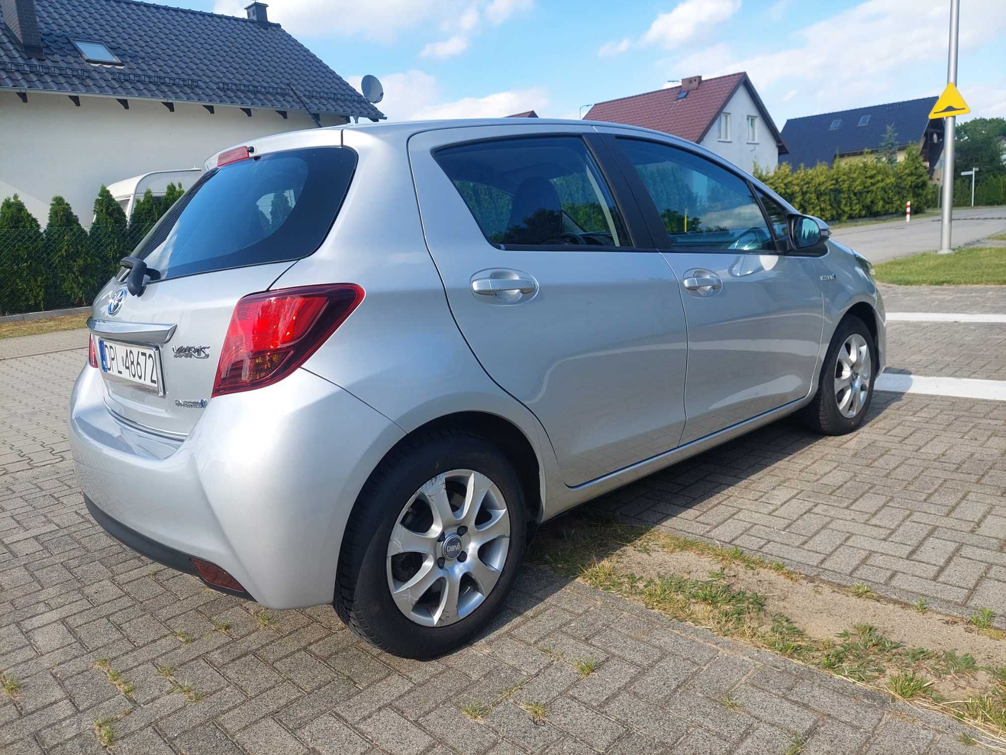 Toyota Yaris III Hybrid AUTOMAT* Tempmat* Kamera * Zarejestrowany w PL