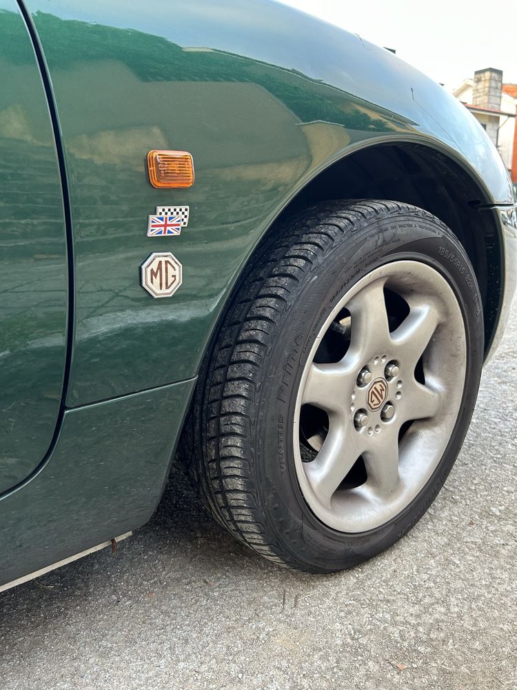 Carro pré-clássico descapotável Casamentos/Eventos, com/sem Motorista