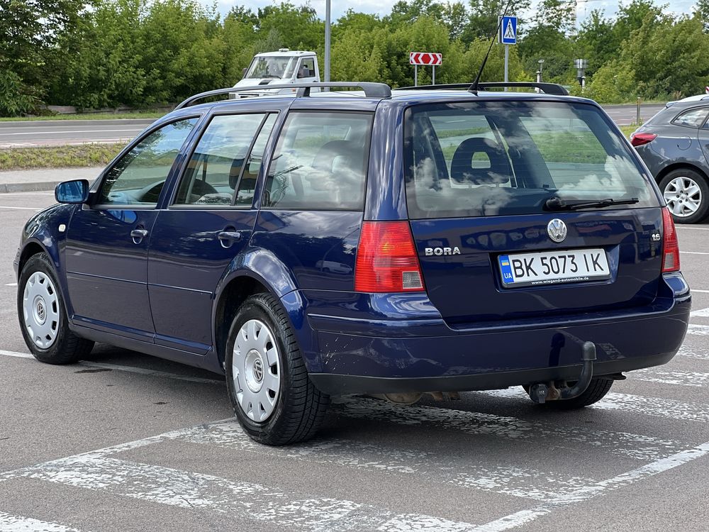 Продам VW BORA GOLF 1.6 mpi
