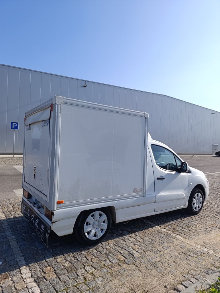 Carrinha Citroen Berlingo caixa fibrada
