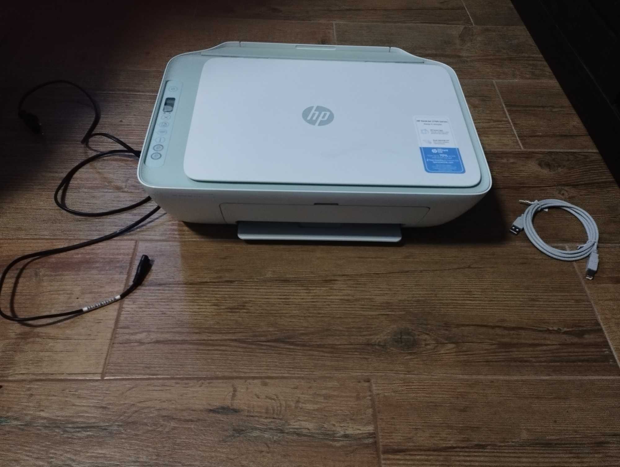 Impressora HP DeskJet 2722 com alguma tinta