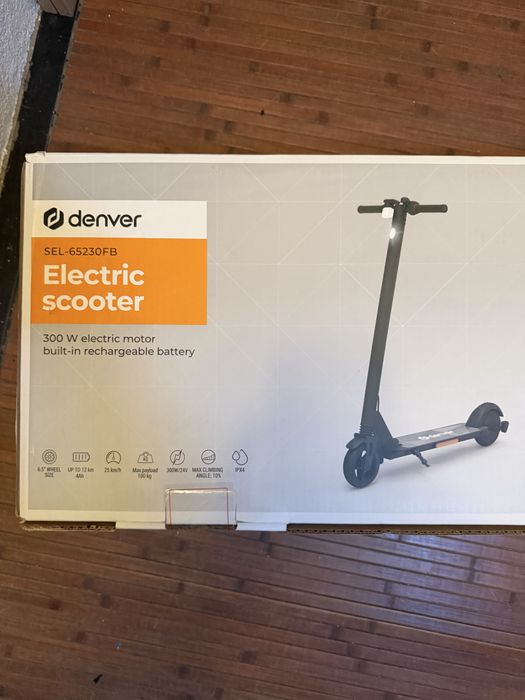 Trotinente Eletricá Denver SEL-65230FB 300W