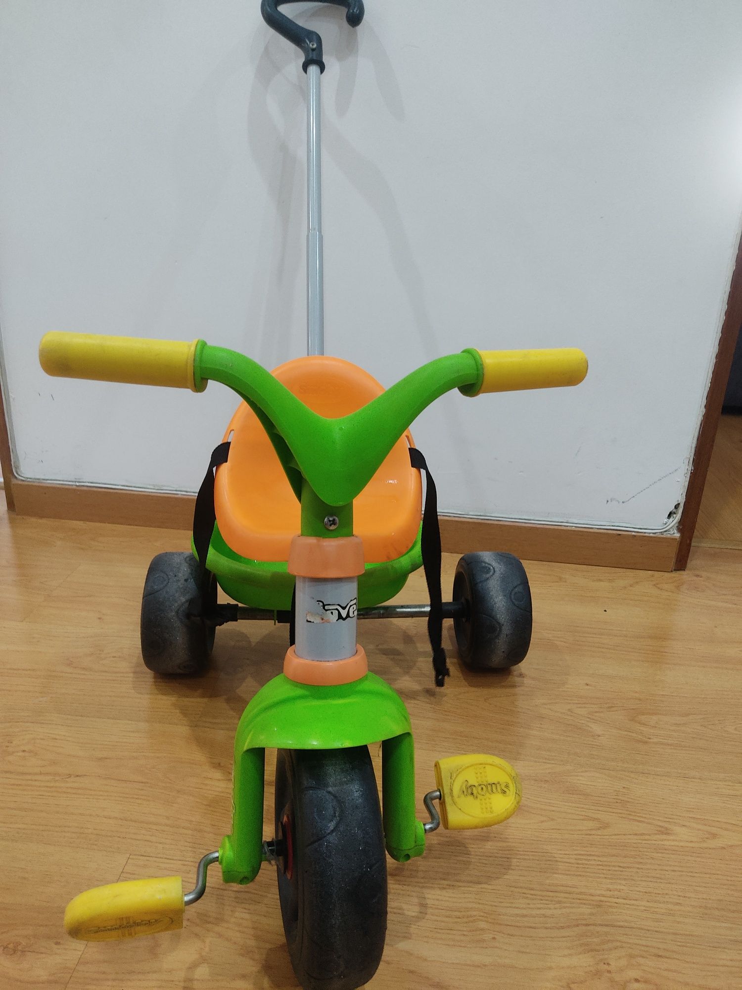 triciclo de criança