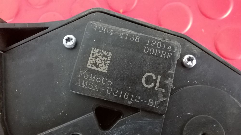 Fecho da Porta Frente Direito - AM5A-BE [Ford Fiesta VI]