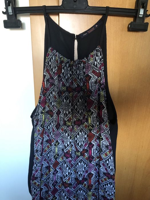 Vestido Bershka colorido