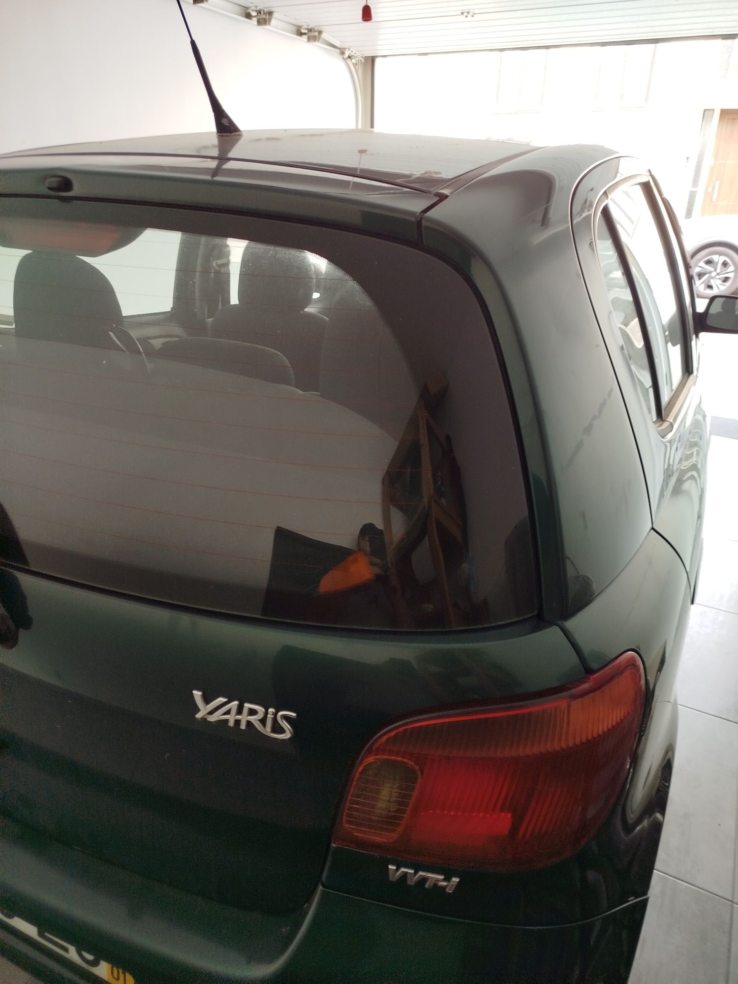 Toyota Yaris verde