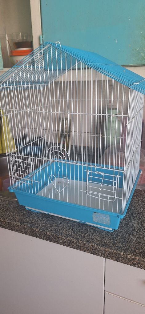 Gaiola para pássaro