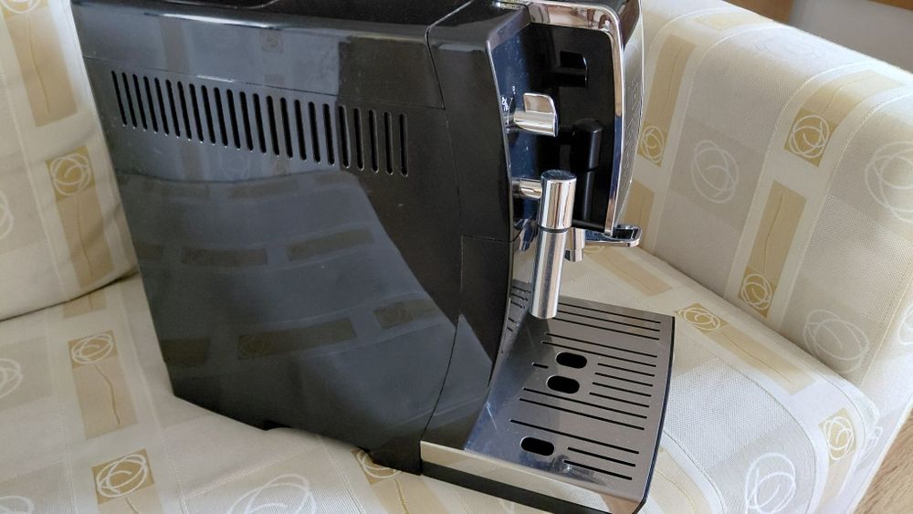 Máquina café Delonghi