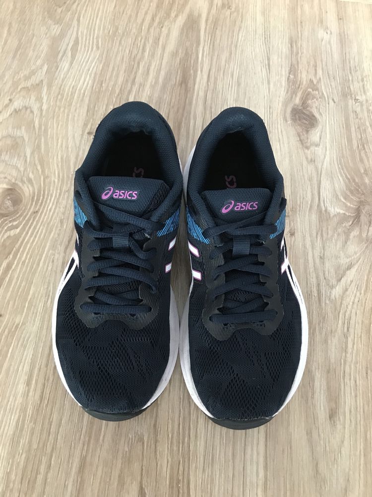 Asics Gel- Zone buty damskie do biegania 37,5