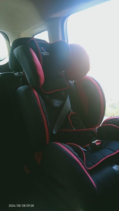 Продам детское авто кресло