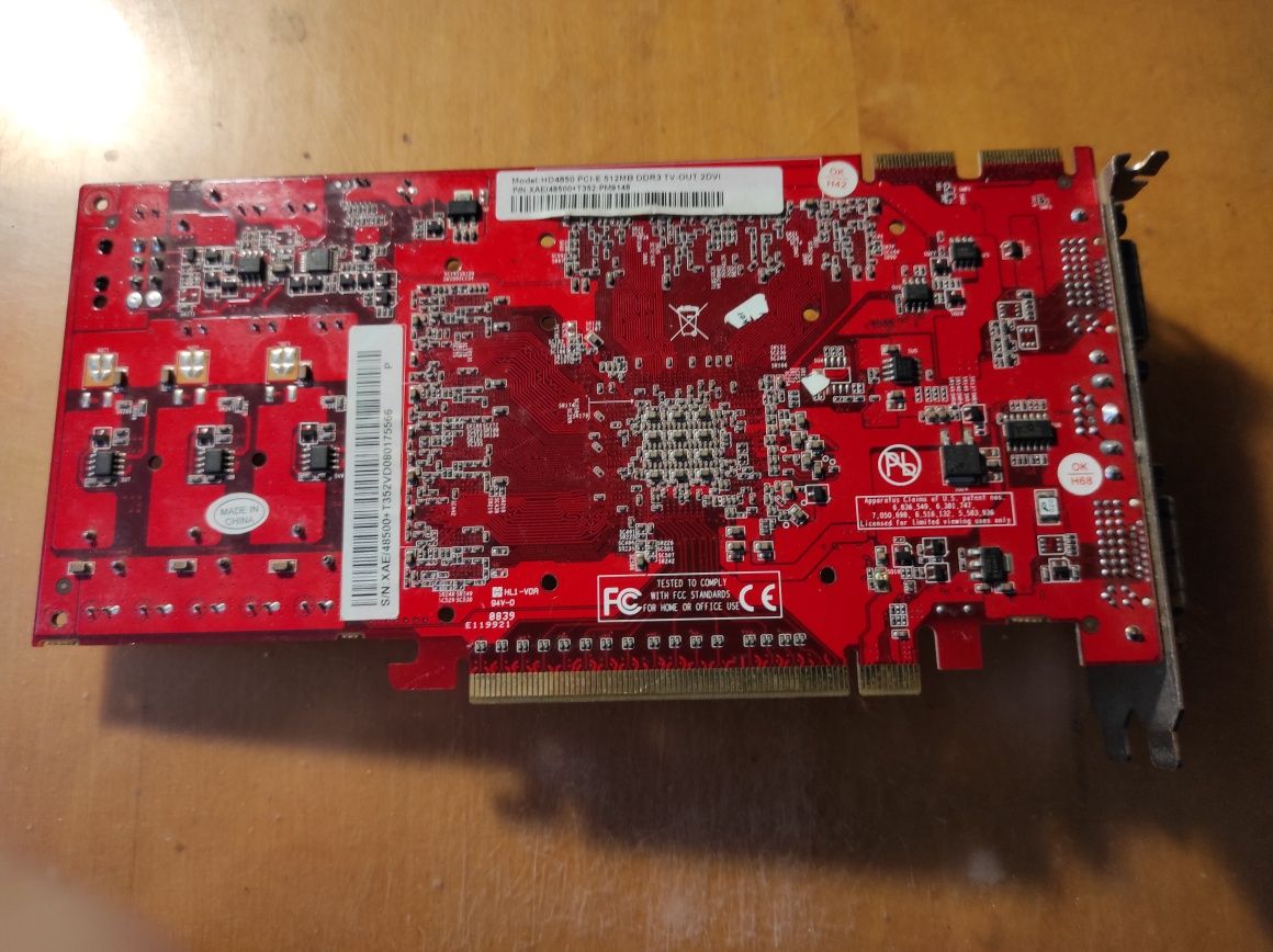 Видеокарта HD4850 Radeon и сетевая карта RTL8139D