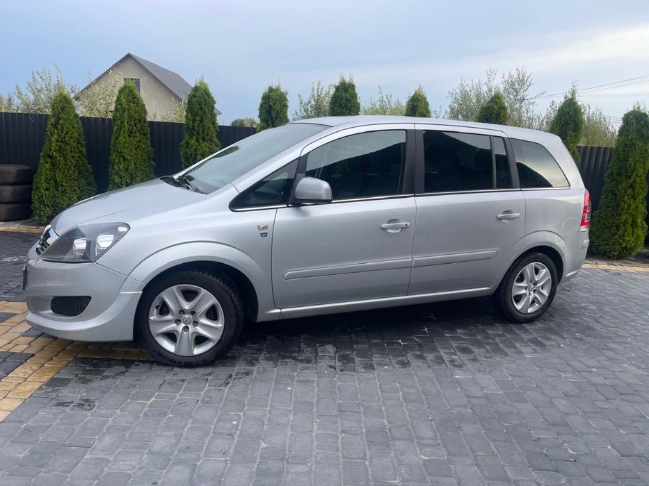Opel Zafira 2010