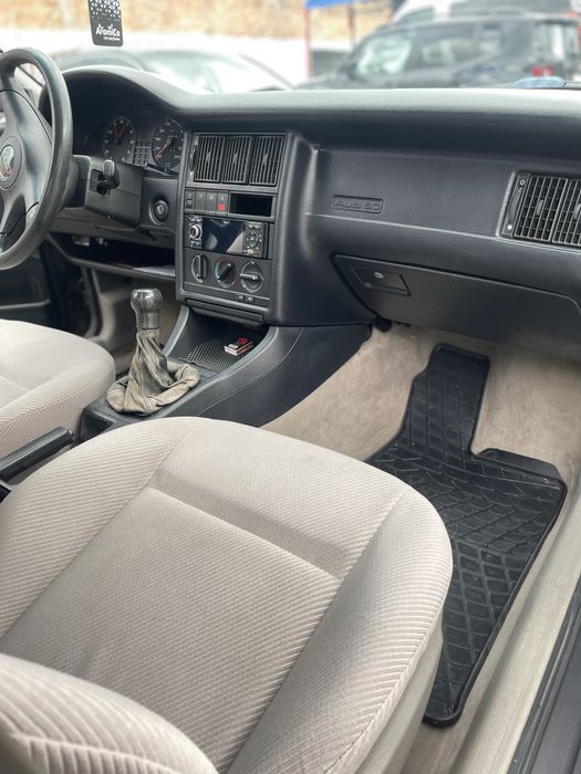 Продам Audi 80 b4 1993