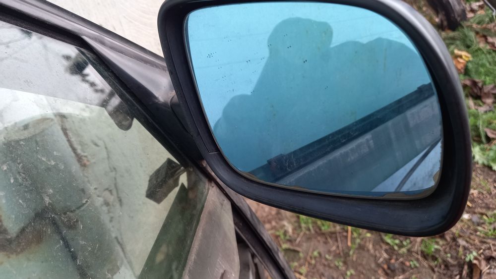 Audi 100 с4 двері передні праві