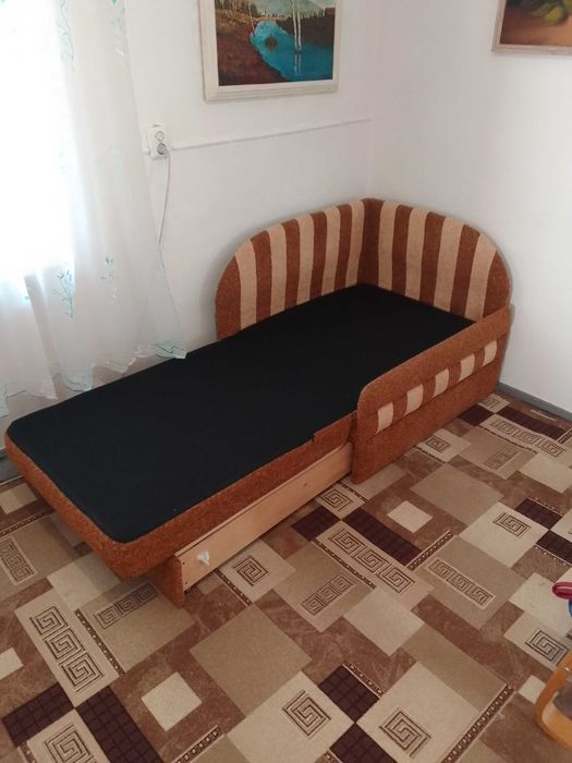 Диван-крісло в гарному стані