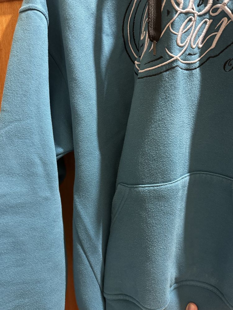 Hoodie azul petróleo