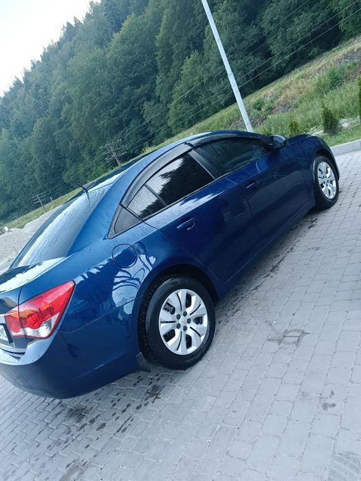 Продам своє авто  Шевроле Круз 1.8 АКПП