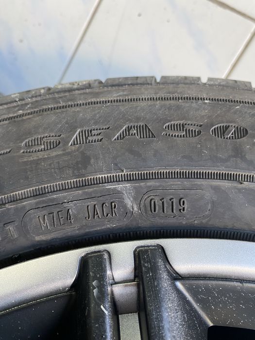 Колеса стальні новіштампи 114,3 R18 225/60 GOODYEAR ET38 Зима Зимние