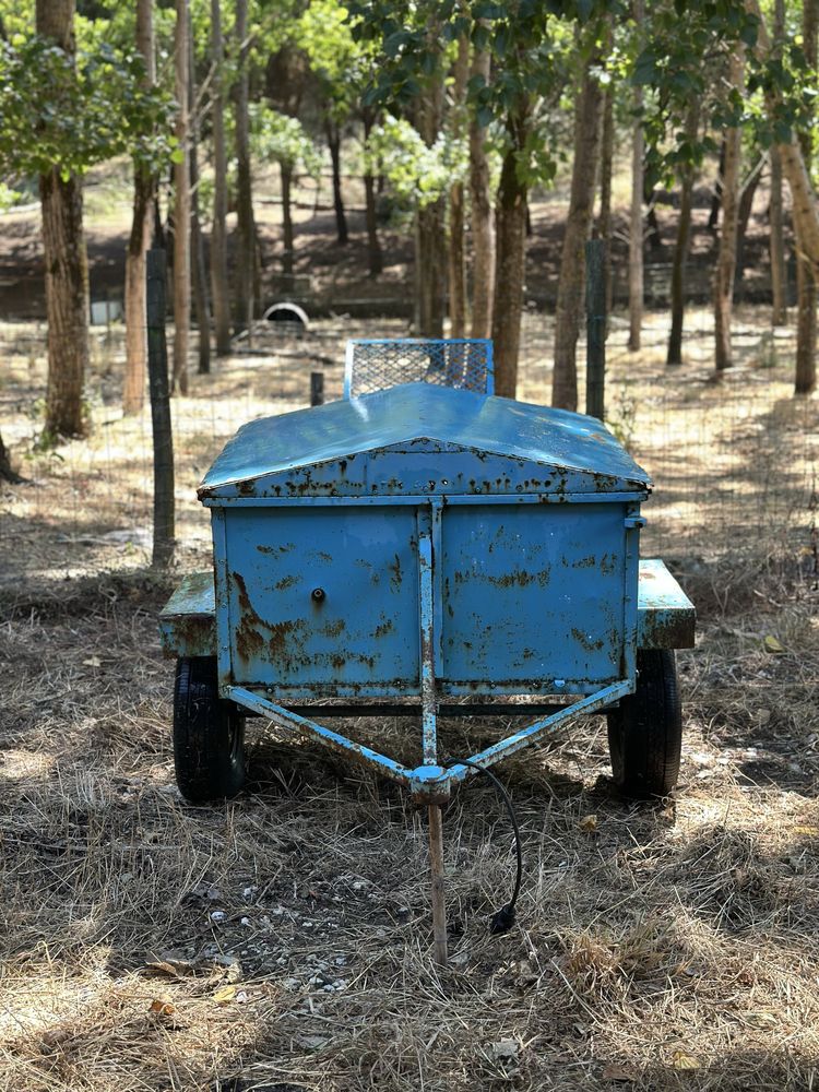 Reboque de transporte para Cães de Caça – Usado