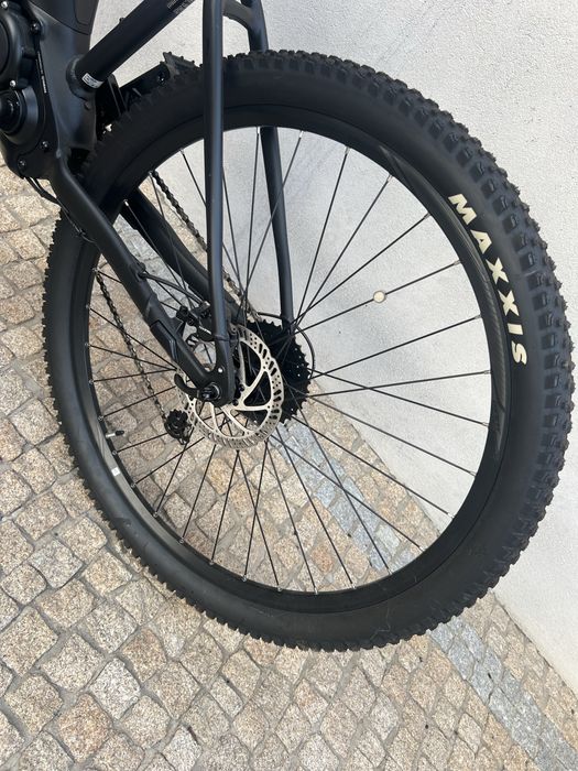 Bicicleta NOVA elétrica GIANT Talon E+ 2