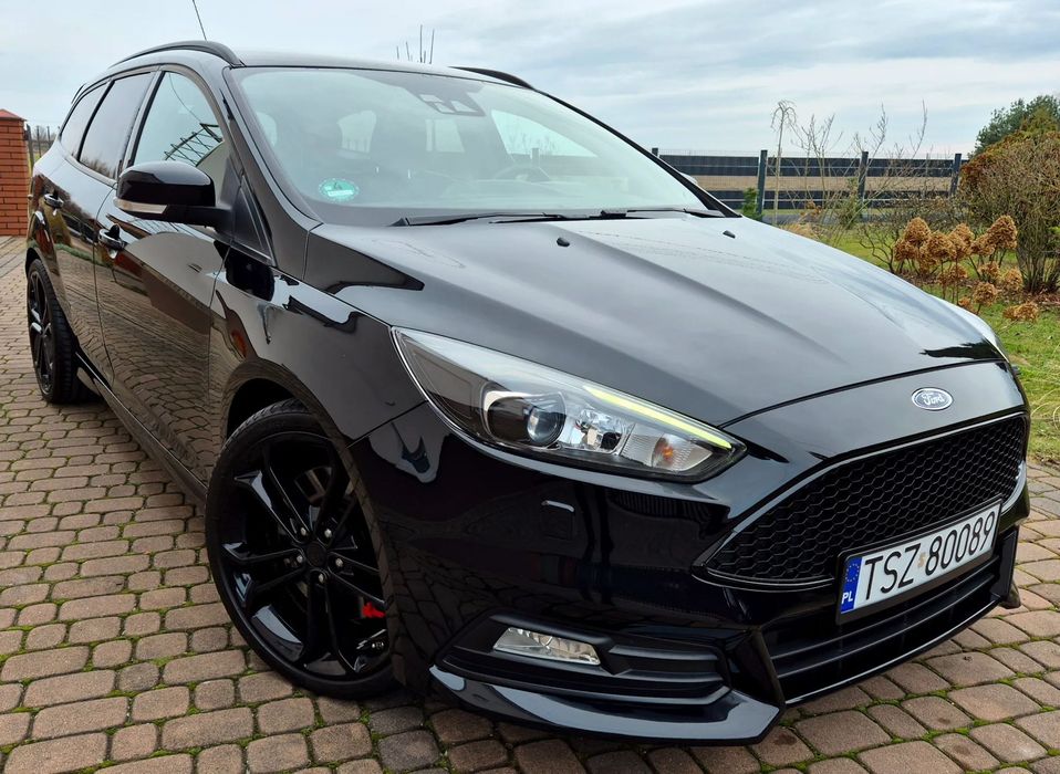 Ford Focus ---Rezerwacja--- w ofercie inne pojazdy
