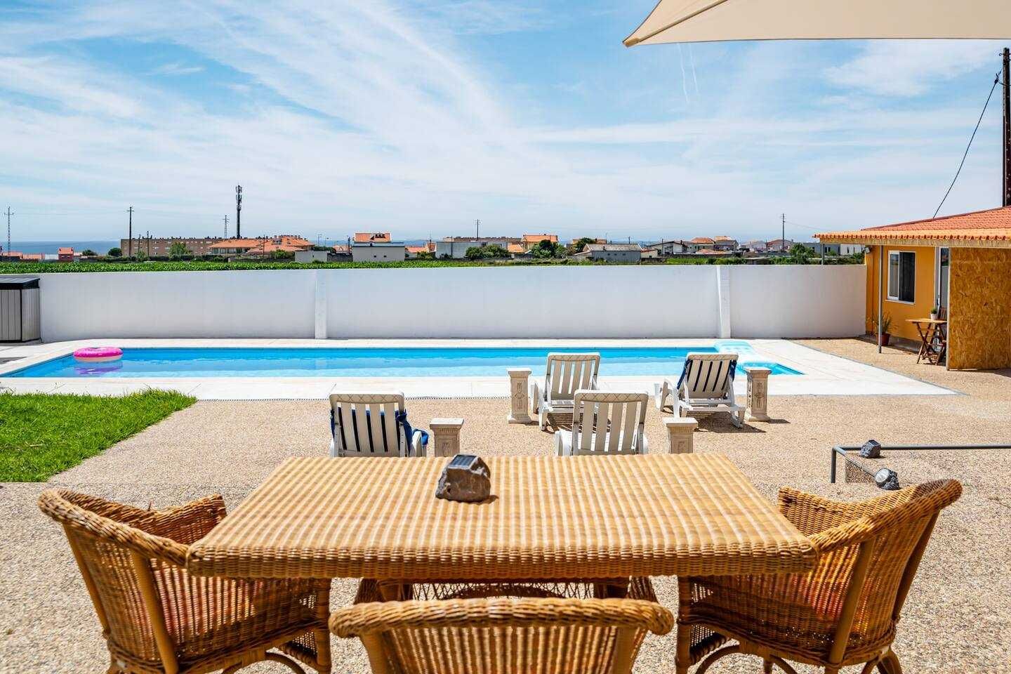 Suíte - em Vivenda C/Piscina - Matosinhos (Porto)