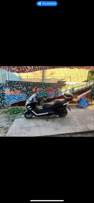 Скутер 150 кубов yiben yb150t обмен на айфон