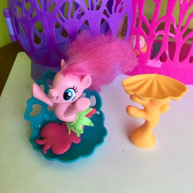 Набір Мерехтіння/Замок Hasbro My Little Pony з русалкою Пінкі Пай