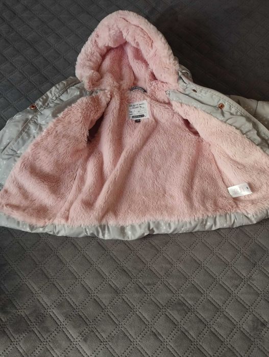 Курточка для дівчинки