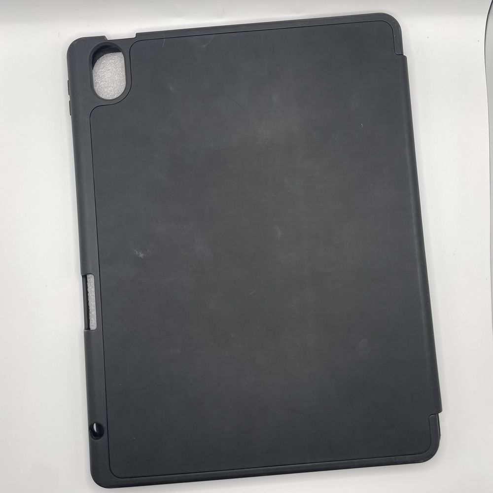 Etui ochronne z klapka do iPad 5/4 gen. (56)